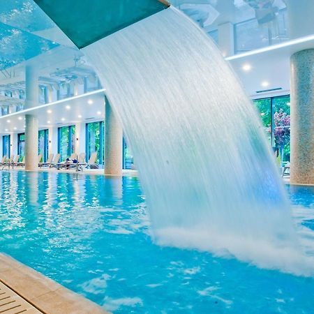 Porty B103 Nadmorskie Tarasy Pool Sauna Parking Kołobrzeg Eksteriør bilde